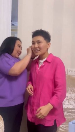 Гүлмира Ізбасқановаға құда түсіп, сырға салынды