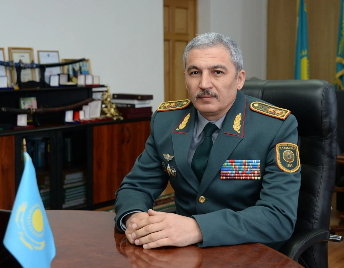 Запорожье дискотекаларынан порно фото Әйелдер күйеулеріне байланғанды қалай жақсы көреді