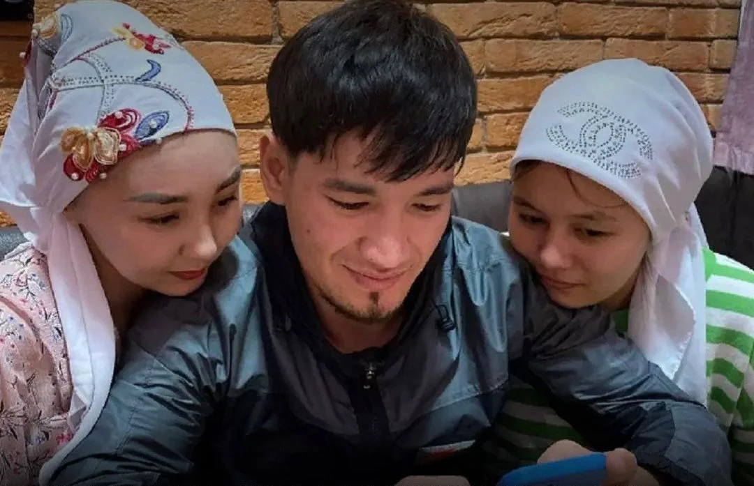 Нудистер эротиканы босаңсытады Испандық бейнемен секс порно