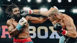 Иван Дычко америкалық боксшыны нокаутқа түсірді