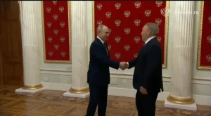 Нұрсұлтан Назарбаев Мәскеуде Путинмен кездесті