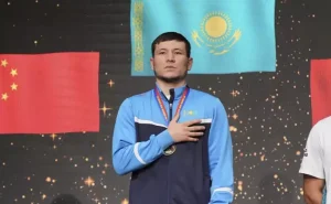 Боксшылар Таиландтан жүлделі орынмен оралды