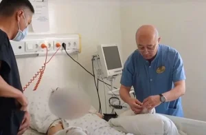 Қызылордада әйелін балталап тастаған мұғалім 15 жылға сотталды