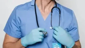 Ауылға келген жас дәрігерлерге өңірлер көтерме қаражат бөлуі керек — министрлік