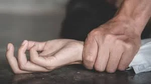 21 жастағы жігіт туған анасын зорлады деген күдікке ілінді