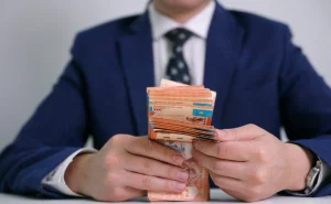 Үйірмелер жұмыс істемеген: Өнер және спорт мектебінің директоры сотталды