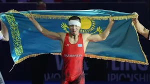 Қорқыт Ата университетінің ректоры әлем чемпионын арнайы қабылдады