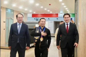 Айдос Сұлтанғалидың тарихи жеңісі: Сыр елі әлем чемпионын зор қошеметпен қарсы алды