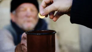 Қайырымдылық қоры басшысы 15 жастағы оқушыға ақша жинатқан