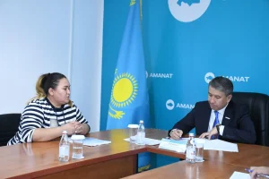 Аудан әкімі тұрғындарды жеке мәселелері бойынша қабылдады