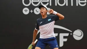 Жас теннисші алғашқы жеңісіне қол жеткізді