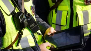 Енді полицейлер планшет арқылы жеке дерегіңізді көре алмайды