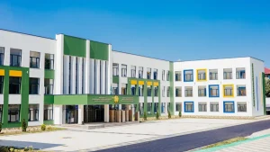 Жемқорлардан қайтарылған қаржыға 77 жаңа мектеп салынды