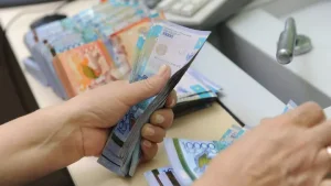 2026 жылы жәрдемақы, мемлекеттік баж және айыппұлдар қалай өзгереді?