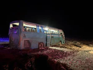 Aвтобус апатқа ұшырап, 4 адам мерт болды