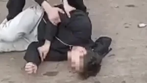 Алматыда жастар арасында жаппай төбелес болған