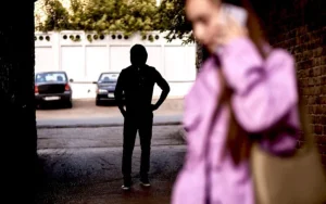 Бұрынғы қызын аңдыған жігіт 15 тәулікке қамауға алынған