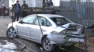 Бес көлікке соқтығысқан жүргізуші дәрігерлер келгенше көз жұмған