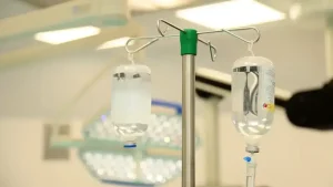 11 жастағы қыз аяғынан айырылды