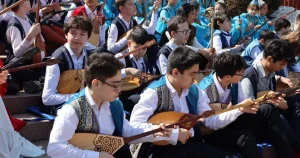 Қазақстан рекордын 11 мың домбырашы жаңартты