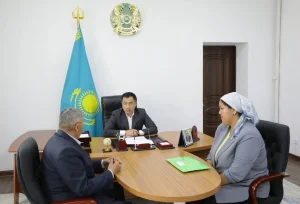 ЖАЛАҒАШ АУДАН ӘКІМІ ТҰРҒЫНДАРДЫ ЖЕКЕ МӘСЕЛЕЛЕРІ БОЙЫНША ҚАБЫЛДАДЫ