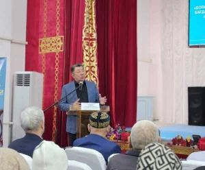 ШИЕЛІ АУДАНЫ ДЕПУТАТЫ ЖИДЕЛІАРЫҚ АУЫЛЫНДА ТҰРҒЫНДАРМЕН КЕЗДЕСУ ӨТКІЗДІ