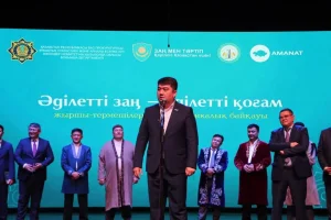 Қызылордада жыр мен әділет үндестігі: республикалық жыршы-термешілер байқауы өз мәресіне жетті