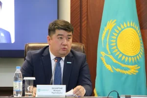 ҚЫЗЫЛОРДА ОБЛЫСЫНДА ФРАКЦИЯ ОТЫРЫСЫНДА ӨЗЕКТІ МӘСЕЛЕЛЕР ЖАН-ЖАҚТЫ ҚАРАЛДЫ