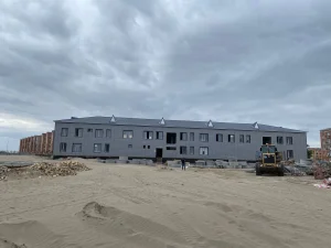 Қызылордадағы 300 төсектік көпбейінді аурухана құрылысына партиялық бақылау жүргізілді