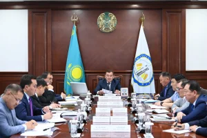 АВТОКӨЛІК ЖАСАУ САЛАСЫН ДАМЫТУ – ӨҢІР ЭКОНОМИКАСЫН ӘРТАРАПТАНДЫРУДЫҢ МАҢЫЗДЫ БАҒЫТЫ