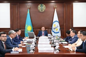 ЖАСАНДЫ ИНТЕЛЛЕКТ НЕГІЗІНДЕ КӨРСЕТІЛЕТІН МЕМЛЕКЕТТІК ҚЫЗМЕТ САПАСЫН АРТТЫРУ МӘСЕЛЕСІ ТАЛҚЫЛАНДЫ