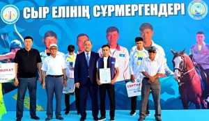ЖАҢАҚОРҒАНДЫҚТАР АЗИЯ ЧЕМПИОНАТЫНЫҢ ЖҮЛДЕГЕРЛЕРІН САЛТАНАТПЕН ҚАРСЫ АЛДЫ