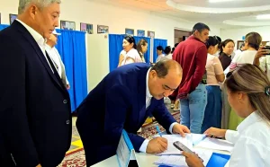 ЖАҢАҚОРҒАН АУДАНЫНЫҢ ӘКІМІ ҚҰРЫЛТАЙ САЙЛАУЫНДА ДАУЫС БЕРДІ