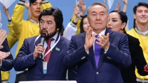«Мүлде саясаткер істейтін нәрсе емес»: Бекболат Тілеухан болған түсініспеушіліукті еске алды