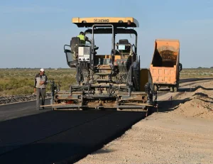 ҚАЗАЛЫ ҚАЛАСЫНЫҢ ЭЛЕКТР ЖЕЛІЛЕРІН ЖАҢҒЫРТУ МЕН КӨПІР ҚҰРЫЛЫСТАРЫНЫҢ САПАСЫН БАҚЫЛАДЫ