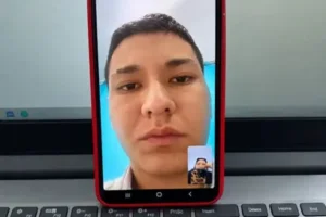 «Әскерге аман жіберген ұлым ауруханада»:18 жасар сарбаздың соққыға жығылғаны тергелуде