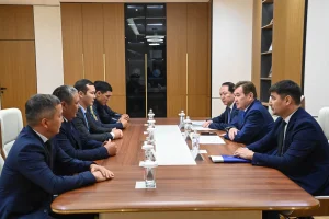 ХАЛЫҚАРАЛЫҚ ЖАРЫСТАРДА ЖЕҢІС ТҰҒЫРЫНАН КӨРІНГЕН СПОРТШЫЛАР МАРАПАТТАЛДЫ